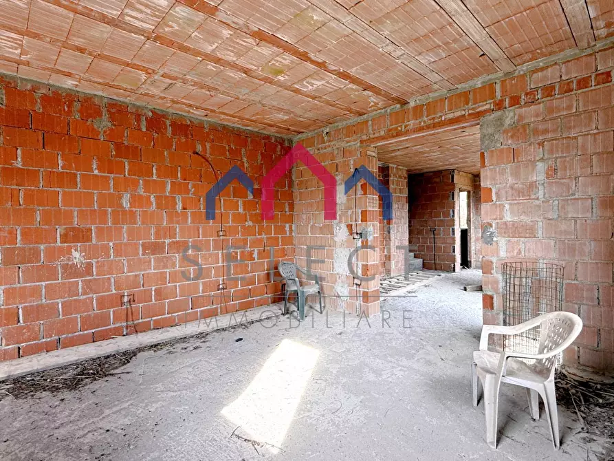 Immagine 10 di Villa in vendita  a Bagni Di Lucca