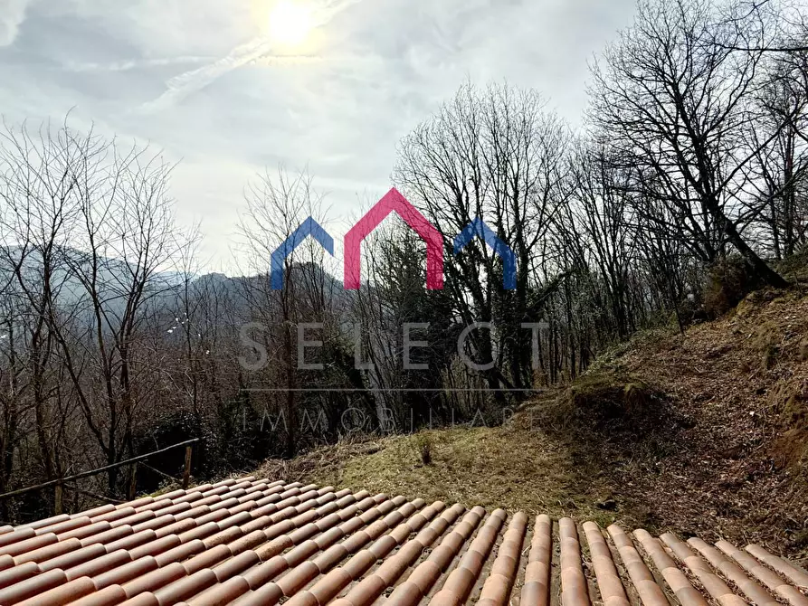 Immagine 19 di Villa in vendita  a Bagni Di Lucca