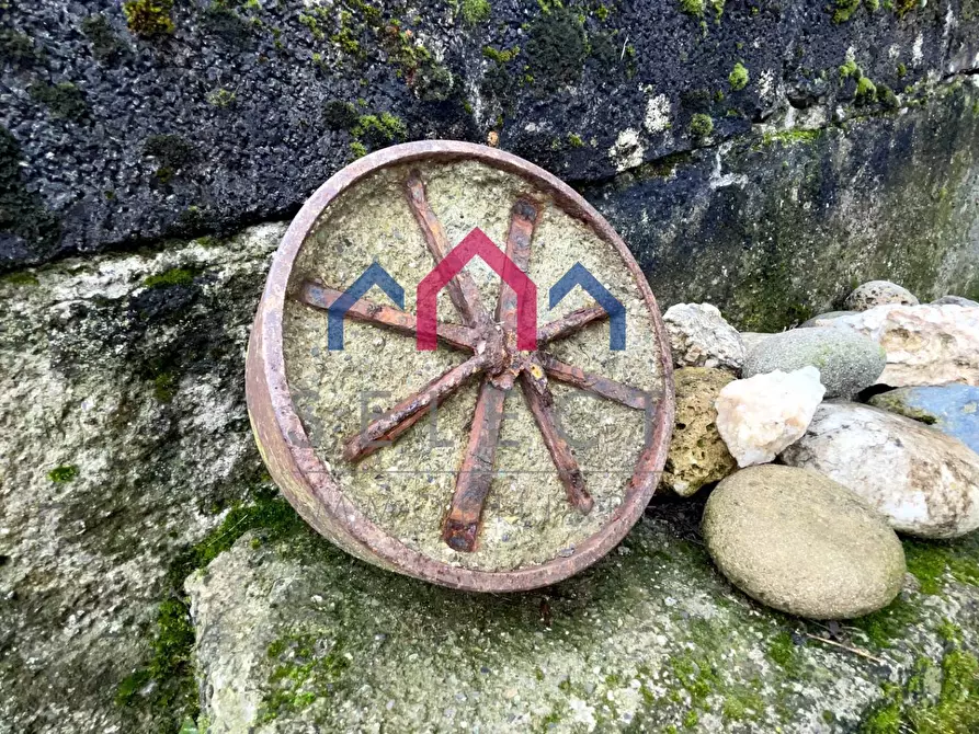 Immagine 39 di Rustico / casale in vendita  a Castelnuovo Di Garfagnana