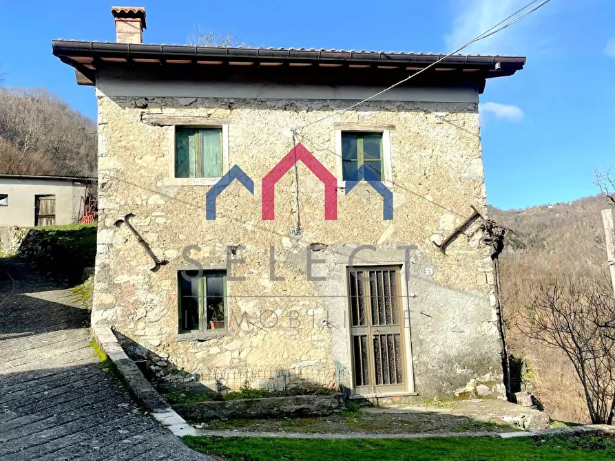 Immagine 1 di Rustico / casale in vendita  a Castelnuovo Di Garfagnana