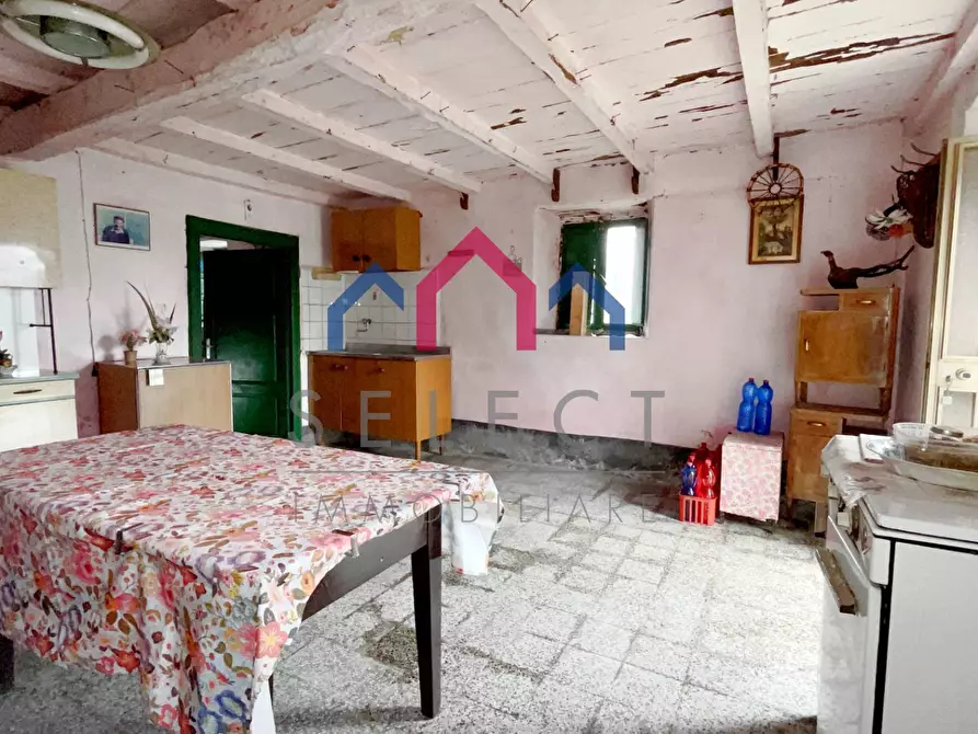 Immagine 17 di Rustico / casale in vendita  a Castelnuovo Di Garfagnana