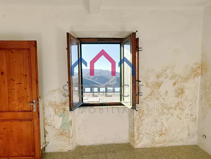 Immagine 32 di Casa semindipendente in vendita  a Bagni Di Lucca