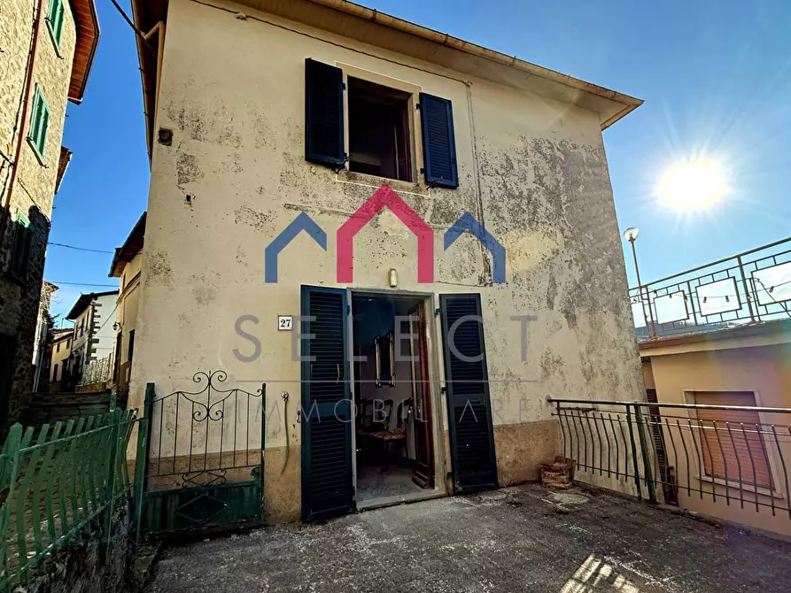 Immagine 53 di Casa semindipendente in vendita  a Bagni Di Lucca