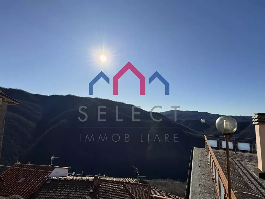 Immagine 14 di Casa semindipendente in vendita  a Bagni Di Lucca