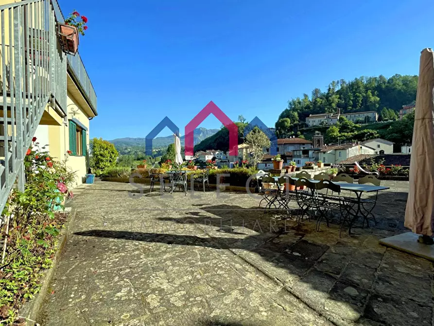 Immagine 54 di Appartamento in vendita  a Castelnuovo Di Garfagnana