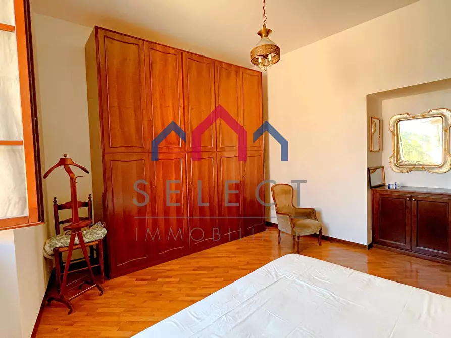 Immagine 22 di Appartamento in vendita  a Castelnuovo Di Garfagnana