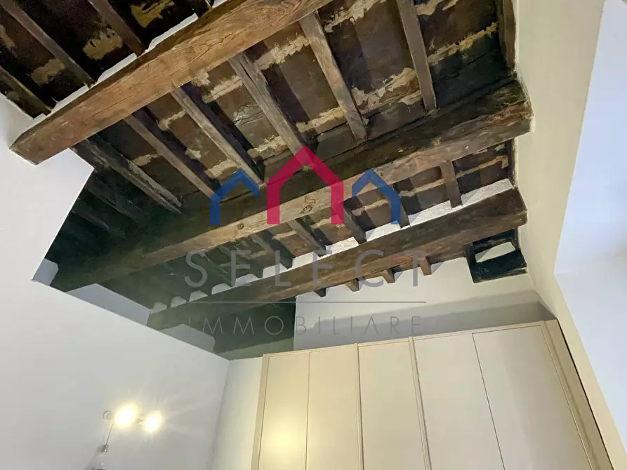Immagine 32 di Appartamento in vendita  a Castelnuovo Di Garfagnana