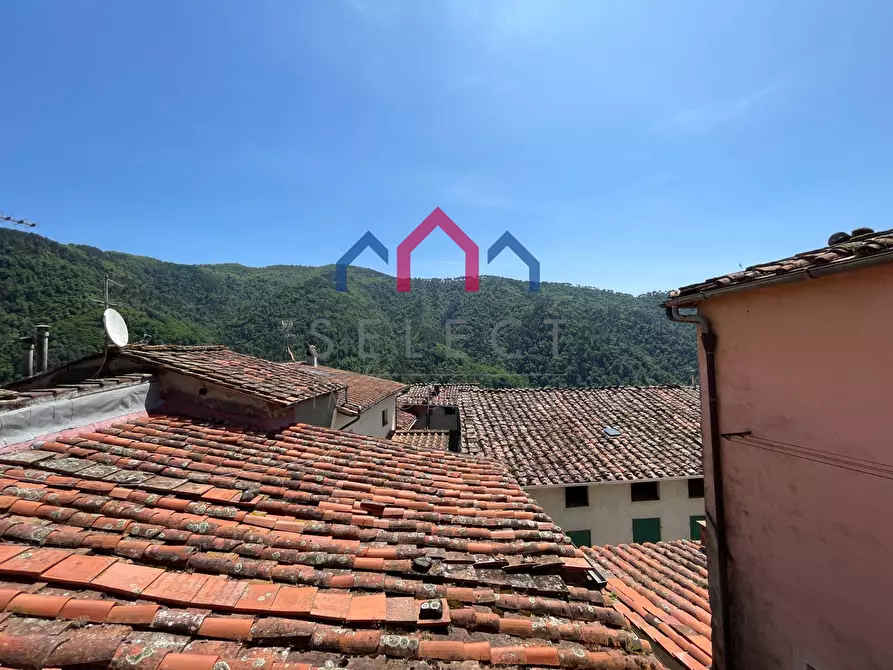 Immagine 28 di Palazzo in vendita  a Villa Basilica