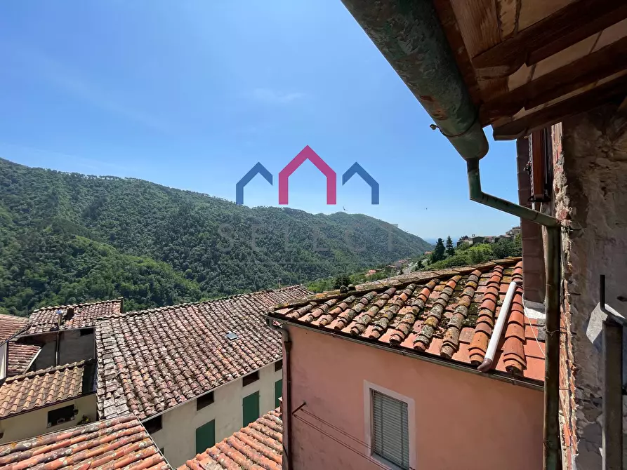 Immagine 19 di Palazzo in vendita  a Villa Basilica