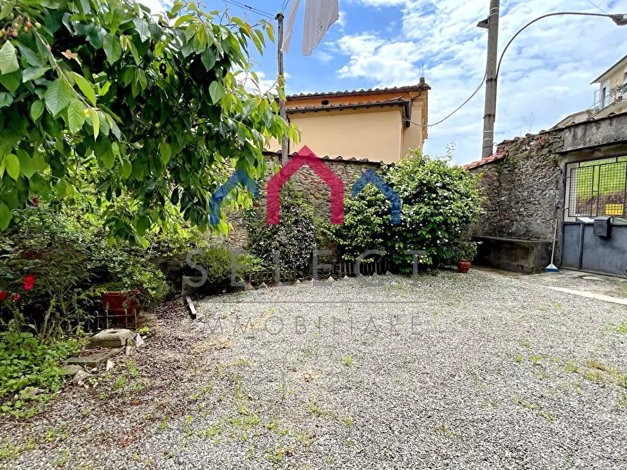 Immagine 2 di Casa semindipendente in vendita  a Villa Basilica