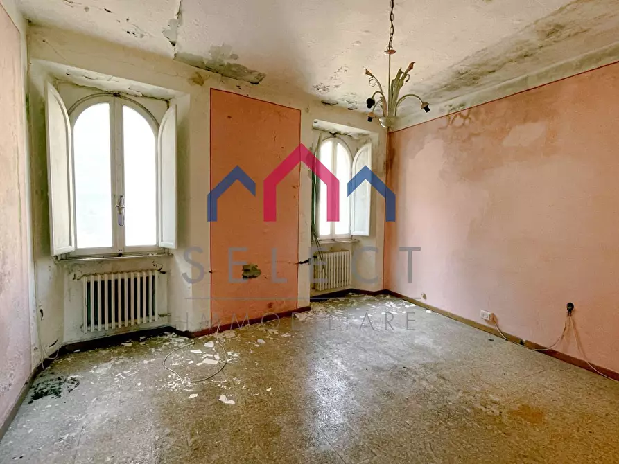 Immagine 9 di Palazzo in vendita  a Villa Basilica