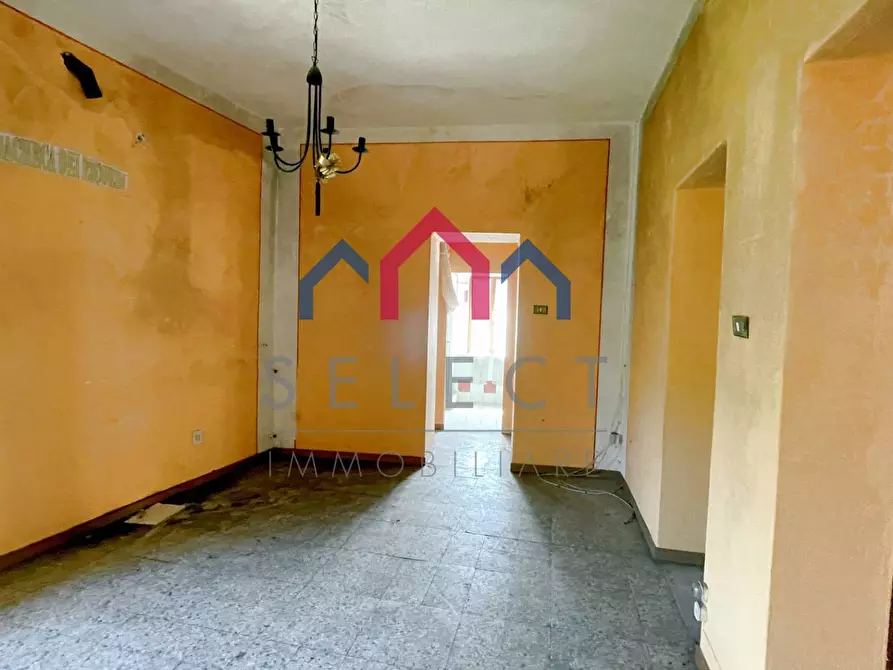 Immagine 14 di Palazzo in vendita  a Villa Basilica