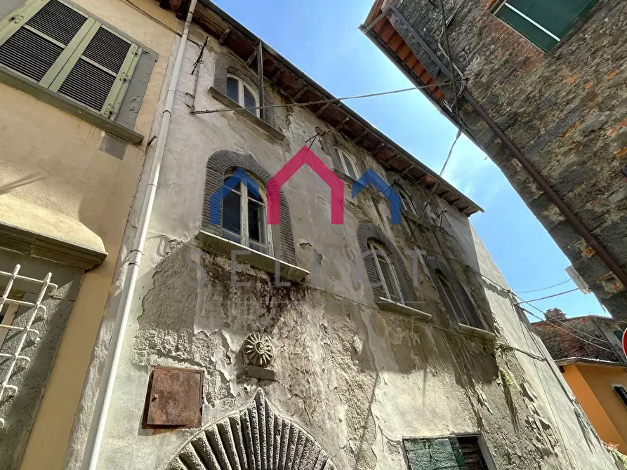 Immagine 5 di Palazzo in vendita  a Villa Basilica