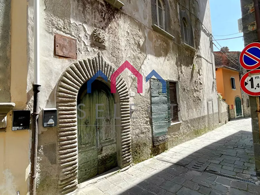 Immagine 6 di Palazzo in vendita  a Villa Basilica