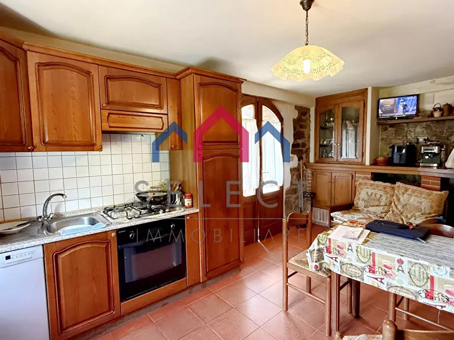 Immagine 34 di Casa semindipendente in vendita  a Villa Basilica