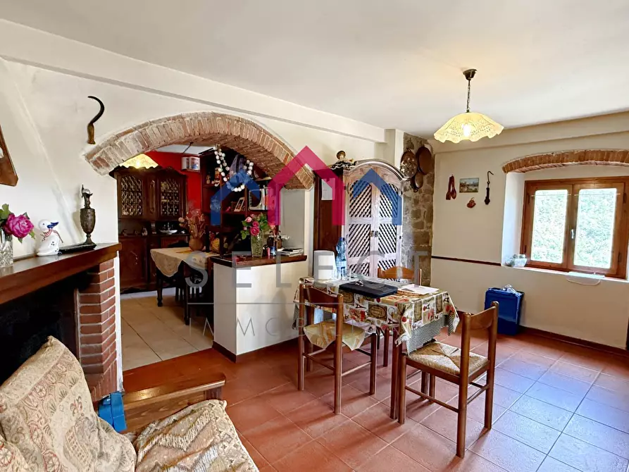 Immagine 15 di Casa semindipendente in vendita  a Villa Basilica