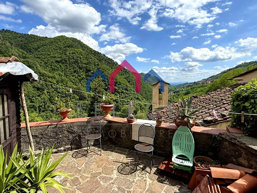 Immagine 5 di Casa semindipendente in vendita  a Villa Basilica