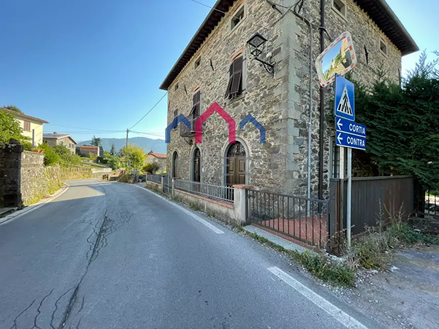 Immagine 84 di Villa in vendita  a Piazza Al Serchio