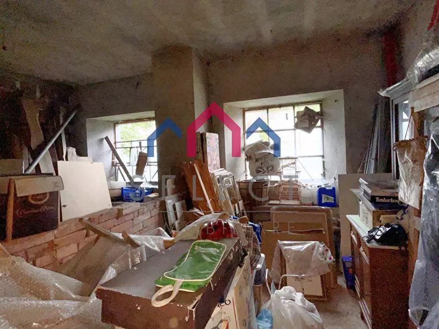 Immagine 96 di Villa in vendita  a Piazza Al Serchio