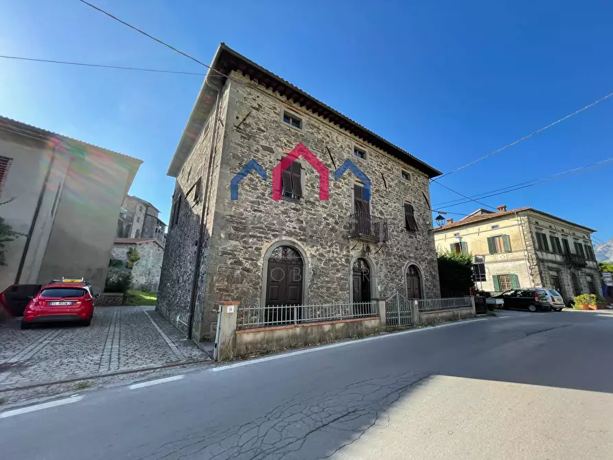 Immagine 78 di Villa in vendita  a Piazza Al Serchio