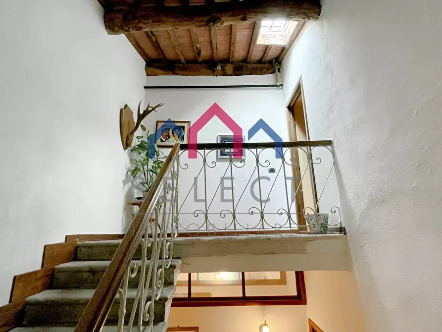 Immagine 34 di Villa in vendita  a Piazza Al Serchio