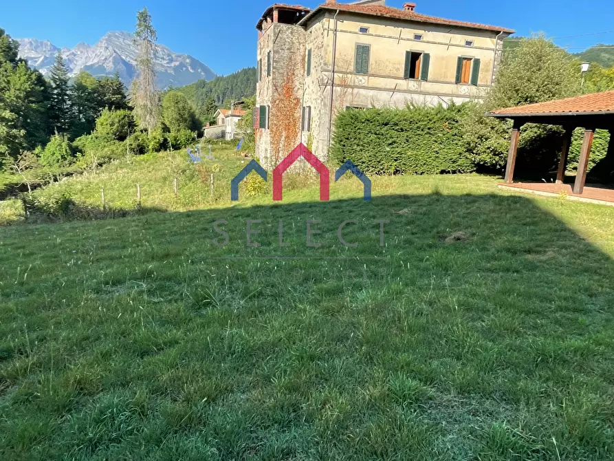 Immagine 65 di Villa in vendita  a Piazza Al Serchio