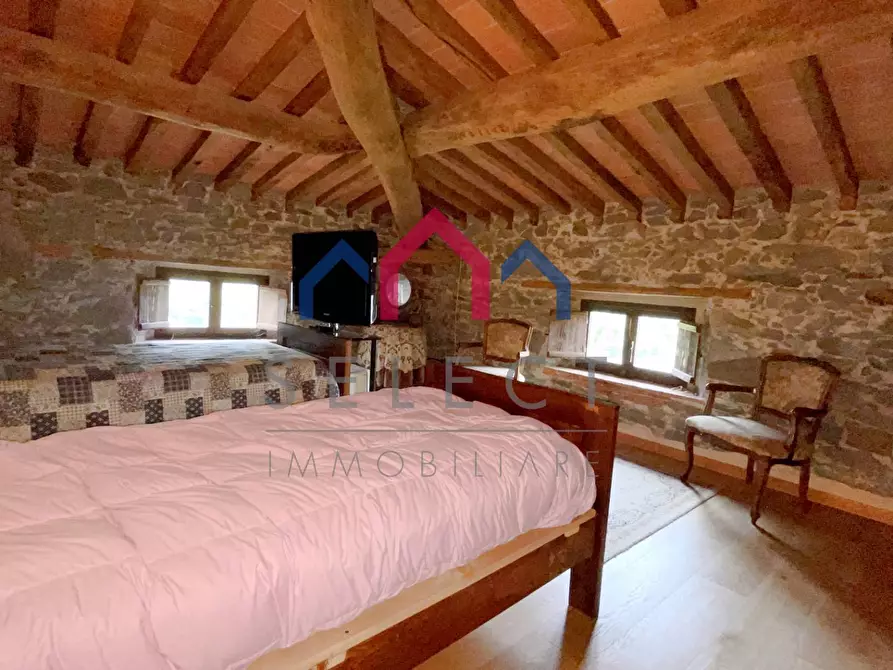 Immagine 51 di Villa in vendita  a Piazza Al Serchio