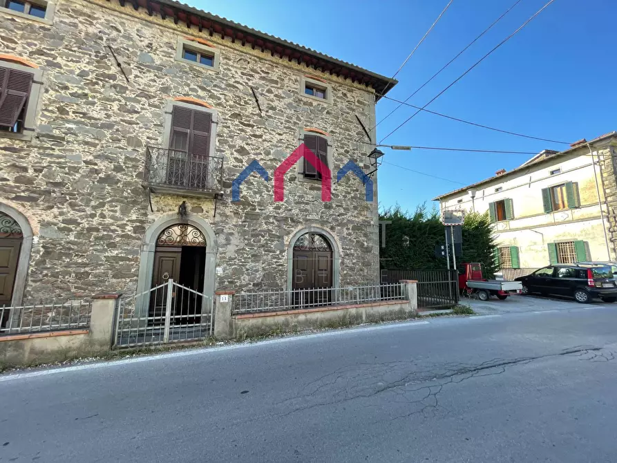 Immagine 80 di Villa in vendita  a Piazza Al Serchio