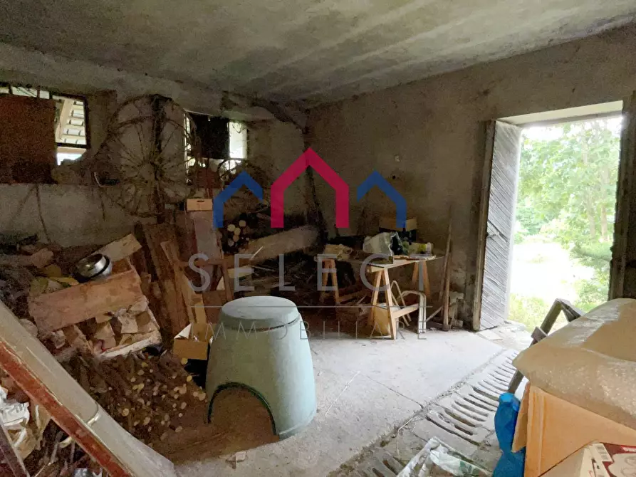 Immagine 91 di Villa in vendita  a Piazza Al Serchio