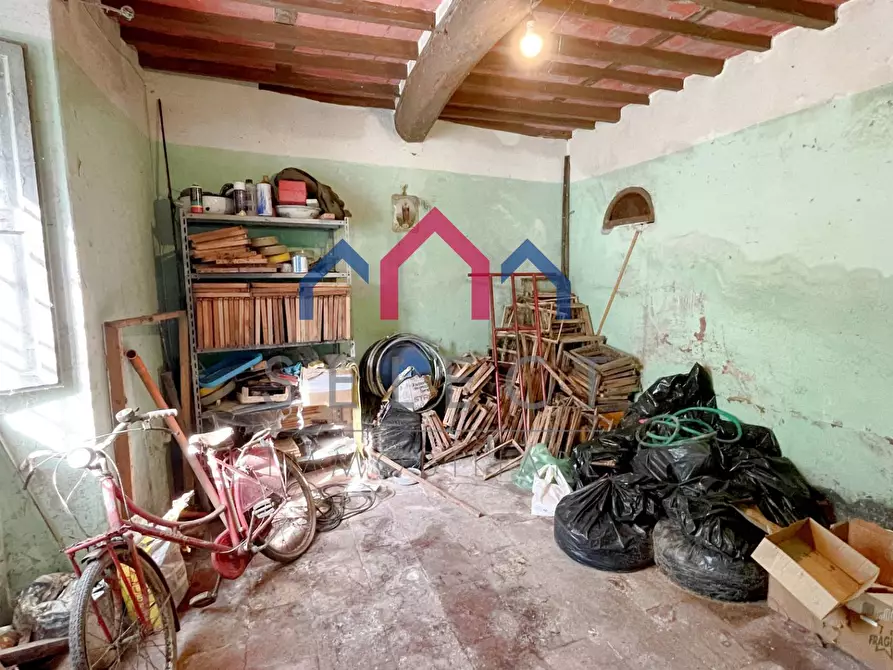 Immagine 10 di Casa semindipendente in vendita  a Borgo A Mozzano