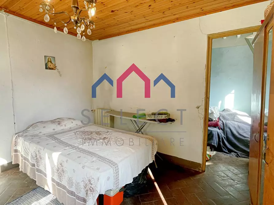 Immagine 45 di Casa semindipendente in vendita  a Borgo A Mozzano