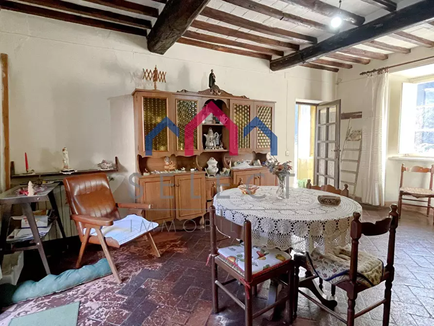 Immagine 22 di Casa semindipendente in vendita  a Borgo A Mozzano