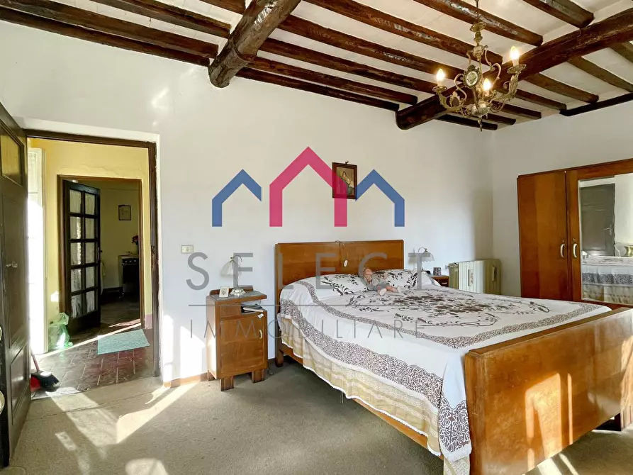 Immagine 25 di Casa semindipendente in vendita  a Borgo A Mozzano