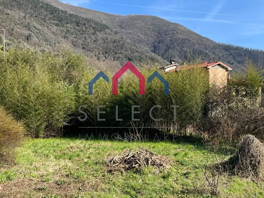 Immagine 72 di Casa semindipendente in vendita  a Borgo A Mozzano