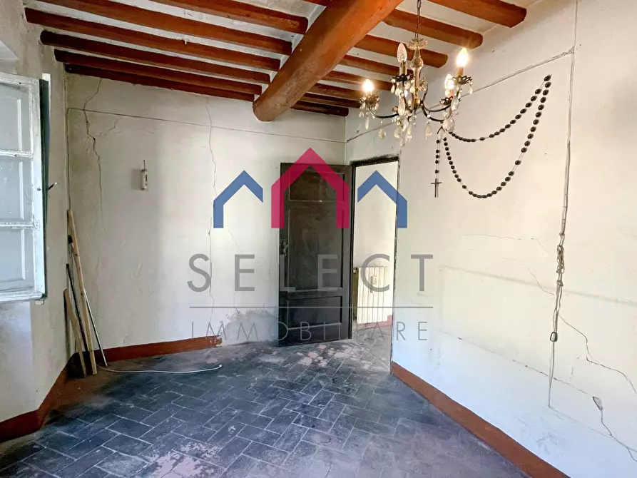 Immagine 37 di Casa semindipendente in vendita  a Borgo A Mozzano