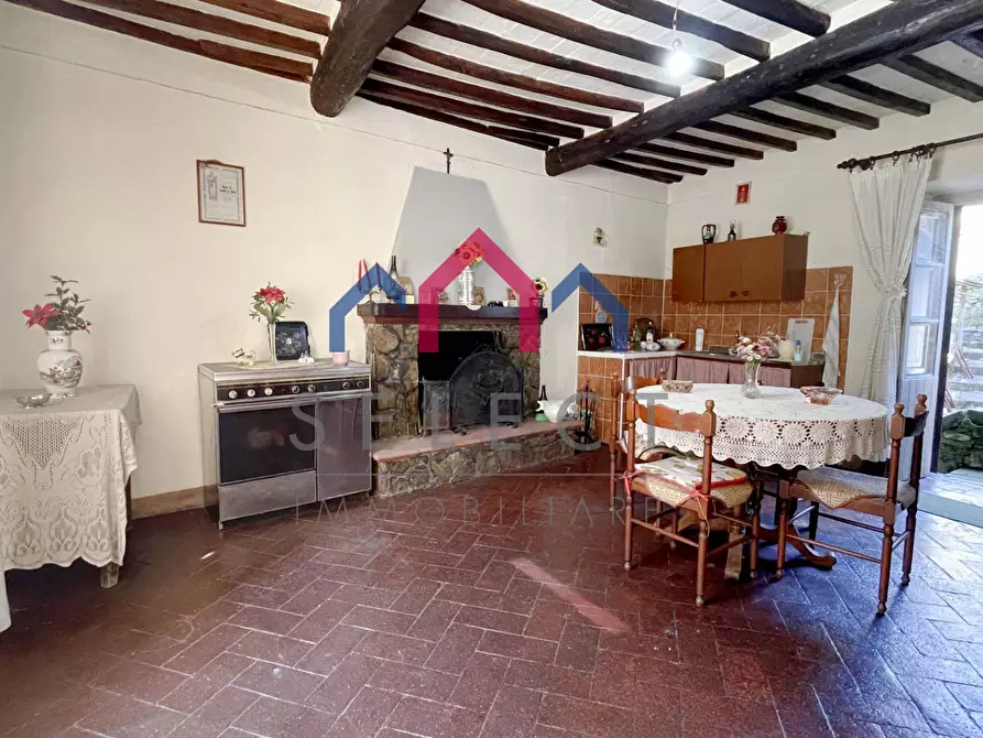 Immagine 13 di Casa semindipendente in vendita  a Borgo A Mozzano