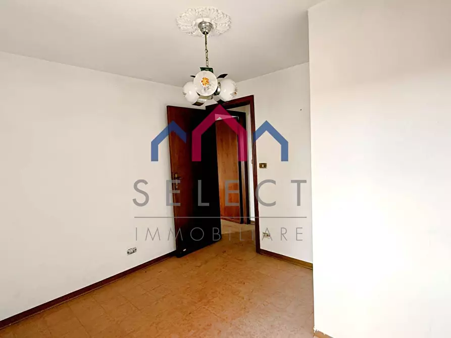 Immagine 11 di Casa semindipendente in vendita  a Villa Basilica