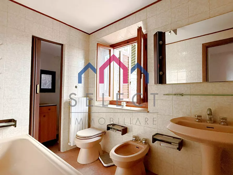 Immagine 17 di Casa semindipendente in vendita  a Villa Basilica