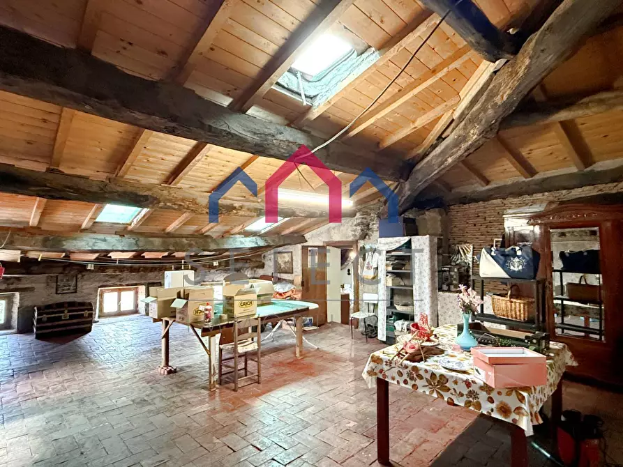 Immagine 37 di Appartamento in vendita  a Coreglia Antelminelli