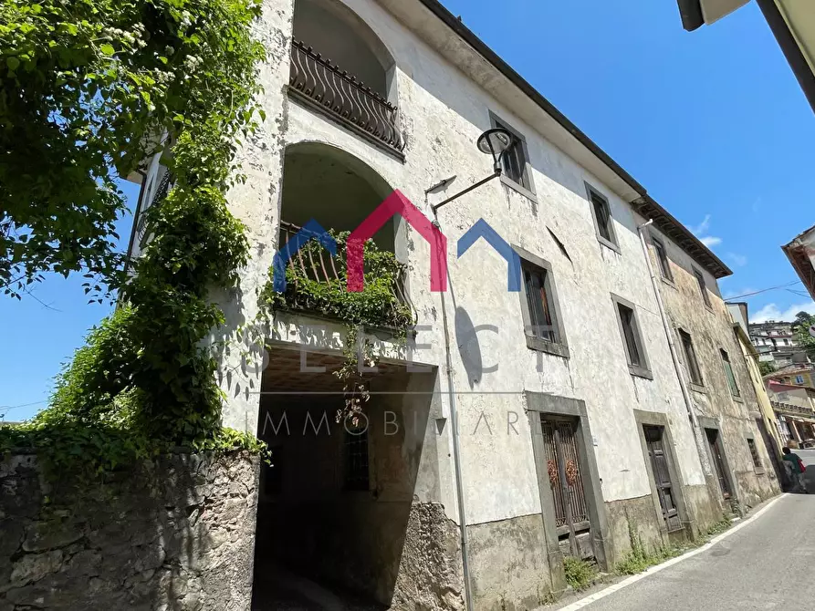 Immagine 2 di Casa semindipendente in vendita  a Coreglia Antelminelli