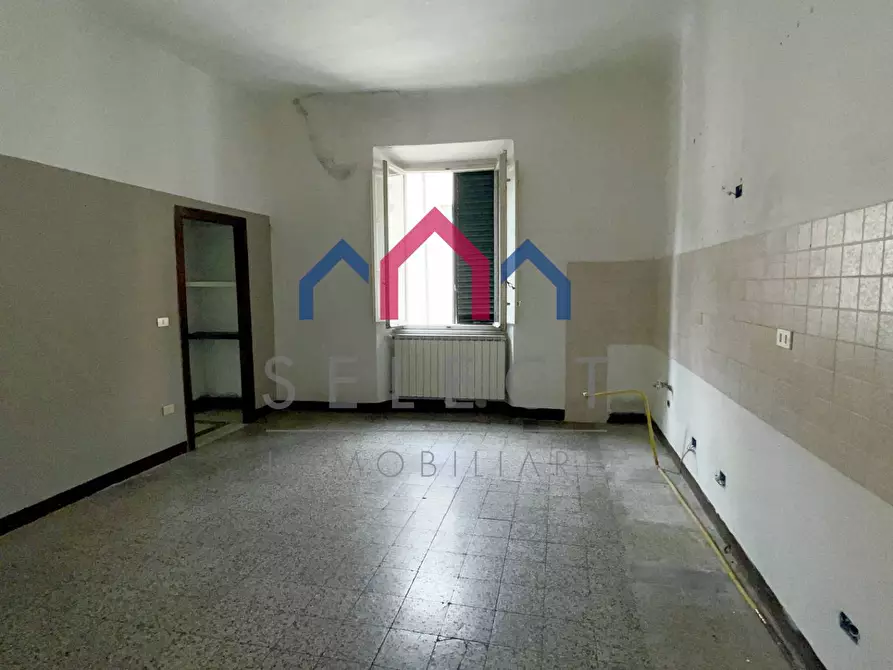 Immagine 13 di Palazzo in vendita  a Bagni Di Lucca