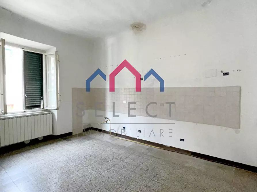 Immagine 14 di Palazzo in vendita  a Bagni Di Lucca