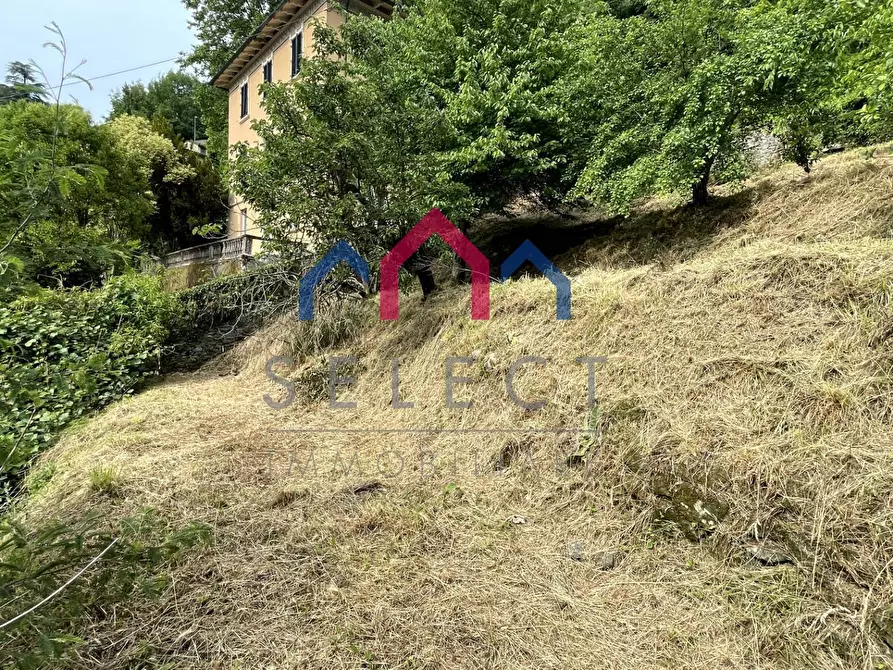 Immagine 64 di Palazzo in vendita  a Bagni Di Lucca