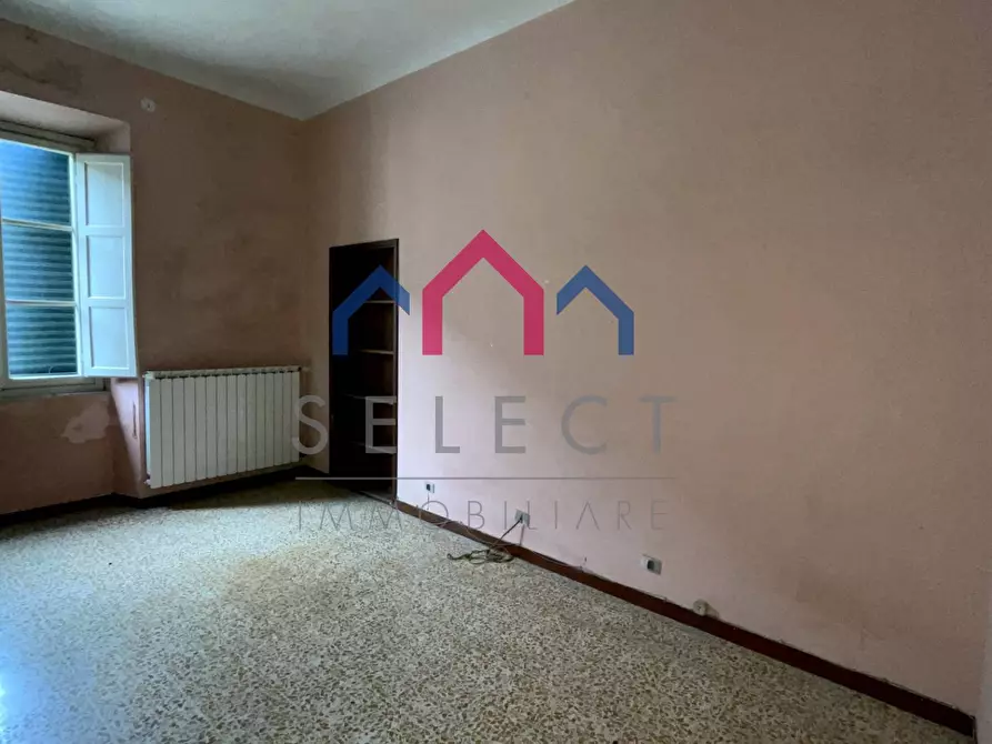 Immagine 44 di Palazzo in vendita  a Bagni Di Lucca