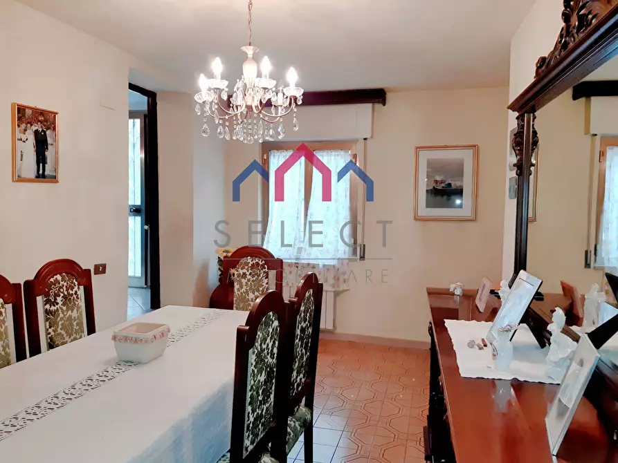 Immagine 16 di Casa semindipendente in vendita  a Borgo A Mozzano