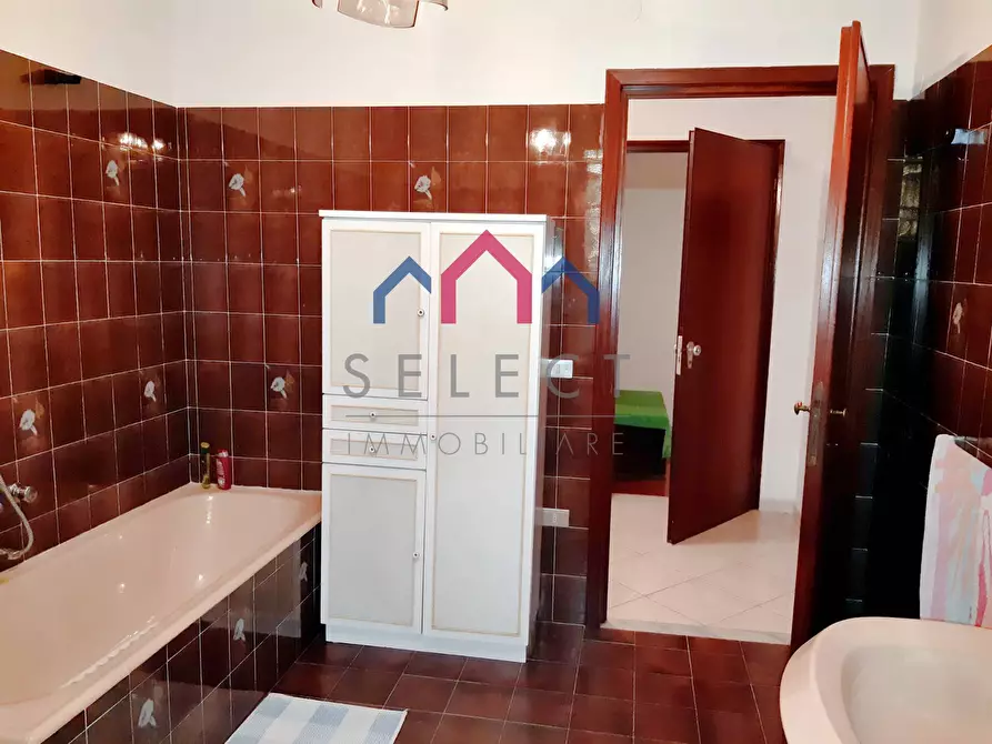 Immagine 23 di Casa semindipendente in vendita  a Borgo A Mozzano