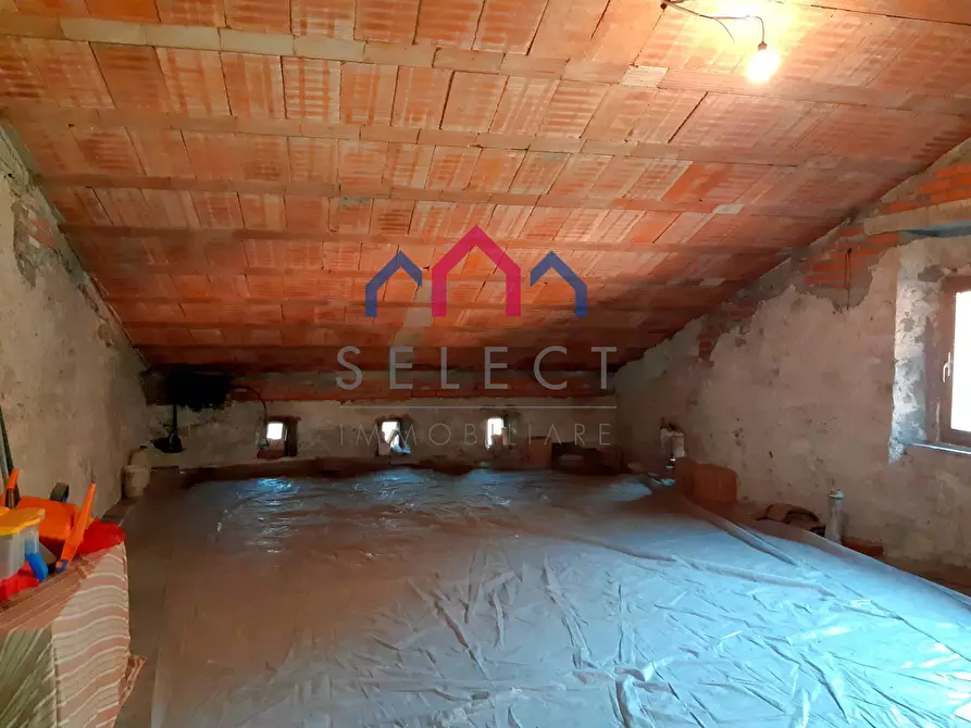 Immagine 51 di Casa semindipendente in vendita  a Borgo A Mozzano