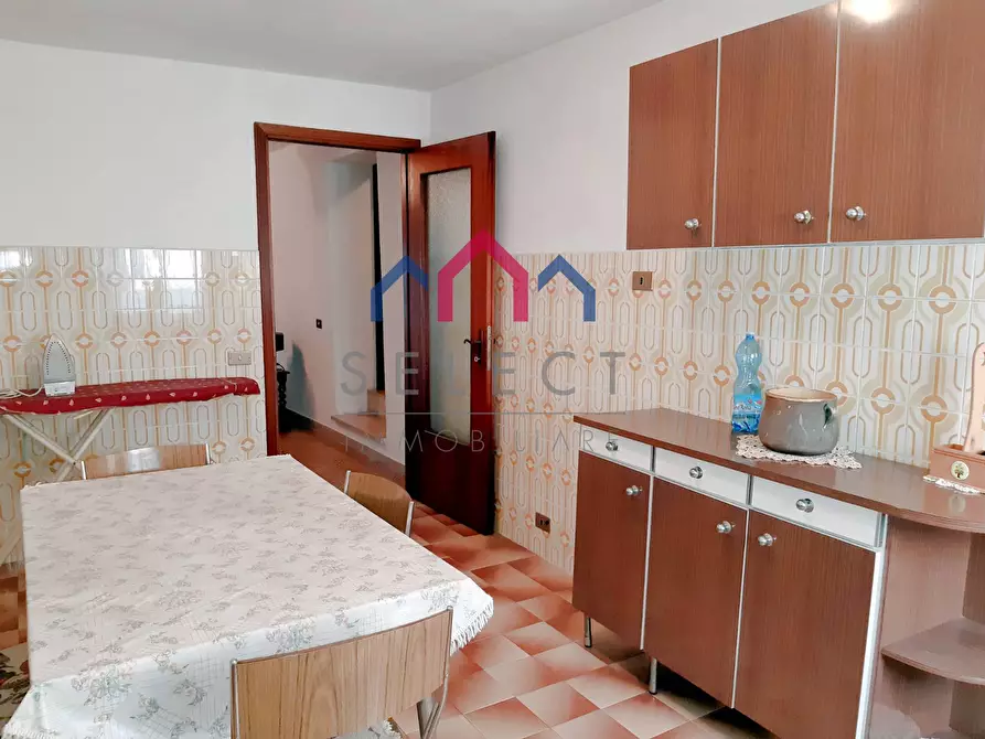 Immagine 29 di Casa semindipendente in vendita  a Borgo A Mozzano