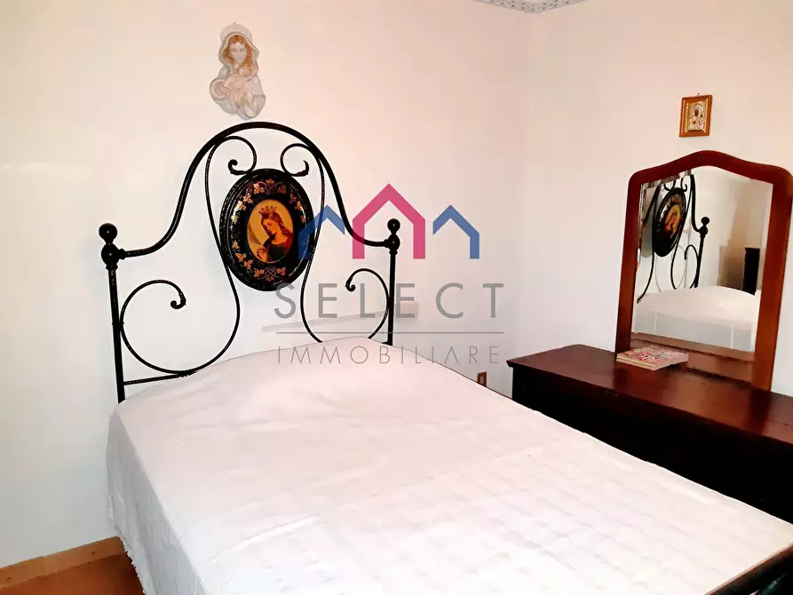 Immagine 47 di Casa semindipendente in vendita  a Borgo A Mozzano