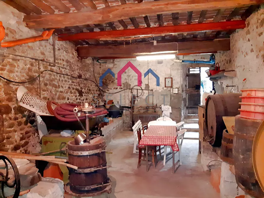 Immagine 67 di Casa semindipendente in vendita  a Borgo A Mozzano